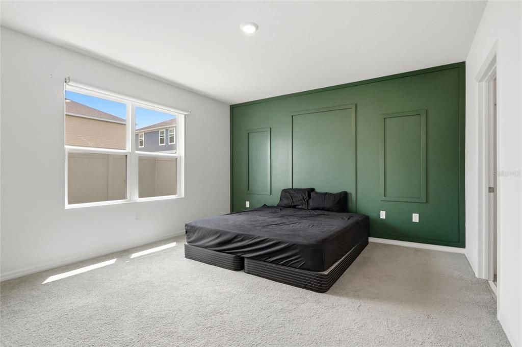 For Sale: $319,000 (3 beds, 2 baths, 1625 Square Feet)