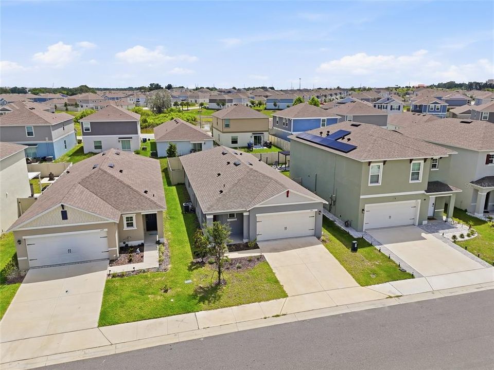 For Sale: $319,000 (3 beds, 2 baths, 1625 Square Feet)