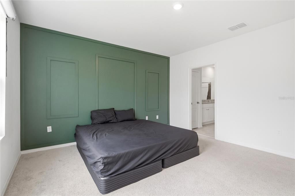 For Sale: $319,000 (3 beds, 2 baths, 1625 Square Feet)