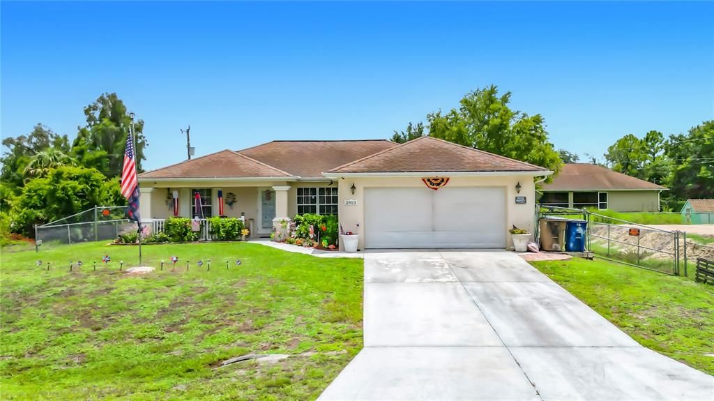 For Sale: $280,000 (3 beds, 2 baths, 1408 Square Feet)