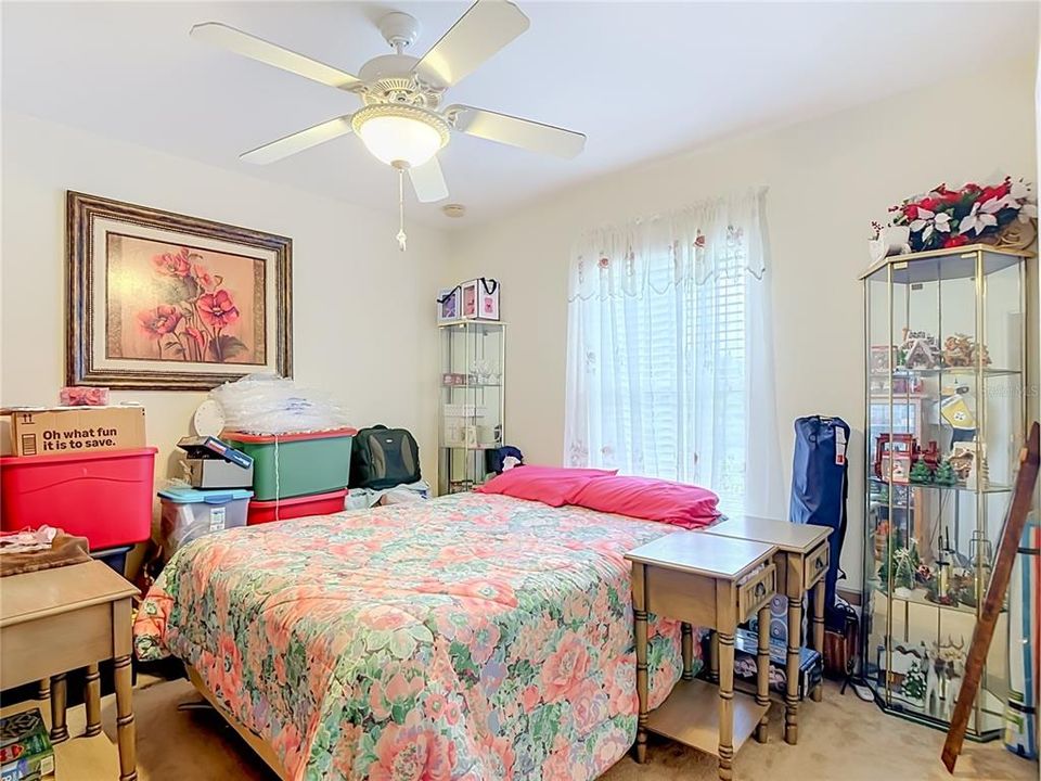 For Sale: $280,000 (3 beds, 2 baths, 1408 Square Feet)