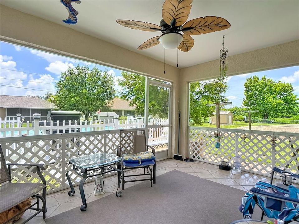 For Sale: $280,000 (3 beds, 2 baths, 1408 Square Feet)