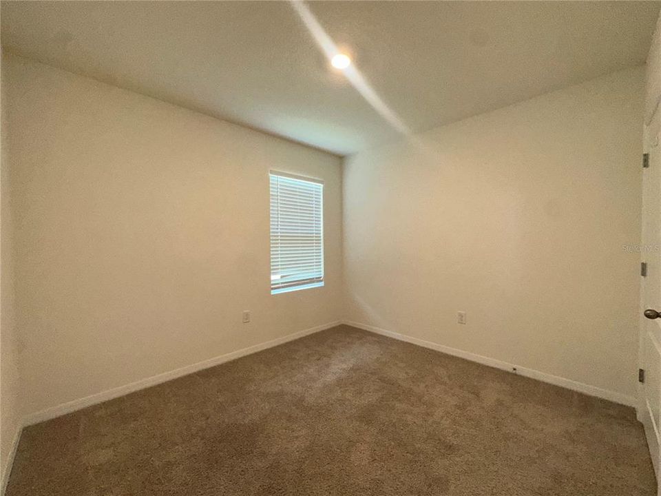 For Rent: $2,450 (4 beds, 2 baths, 1846 Square Feet)