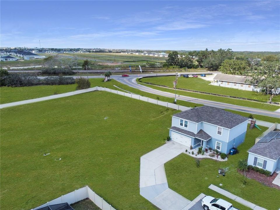 For Rent: $2,100 (4 beds, 2 baths, 2232 Square Feet)