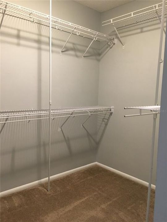 В аренду: $2,495 (2 спален, 2 ванн, 1376 Квадратных фут)
