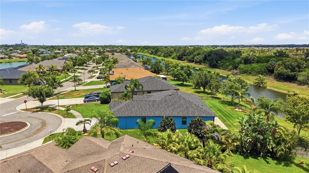 For Sale: $499,999 (4 beds, 3 baths, 2449 Square Feet)
