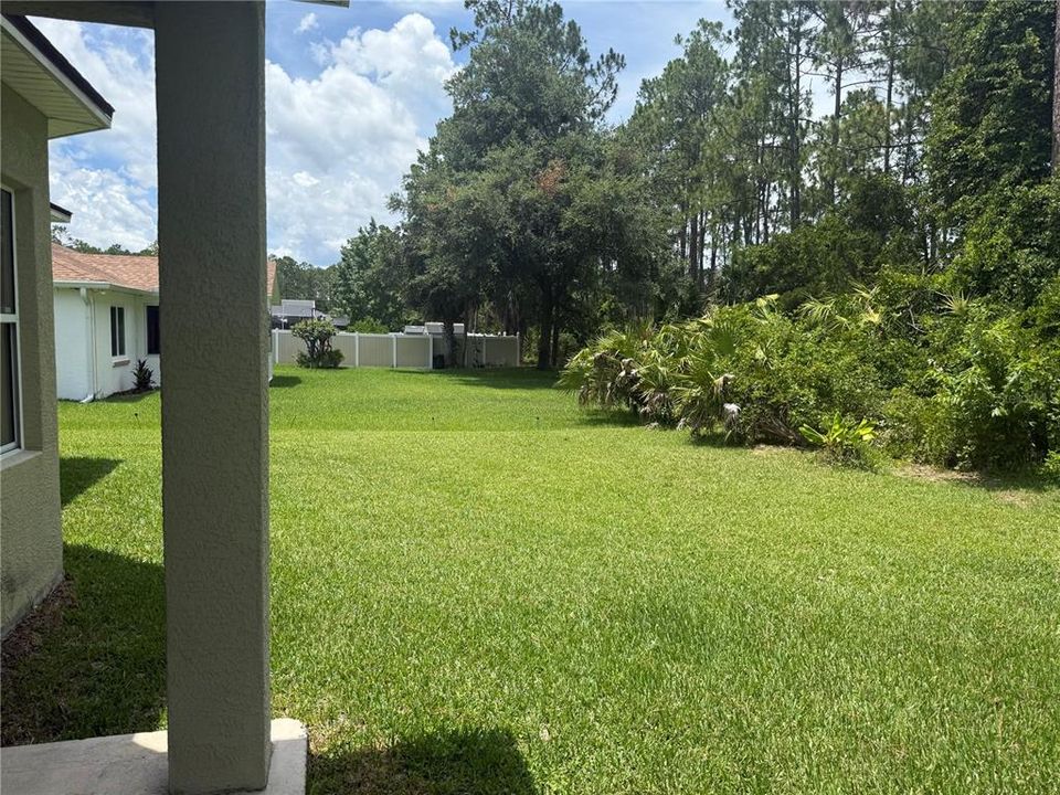 For Rent: $1,800 (3 beds, 2 baths, 1700 Square Feet)