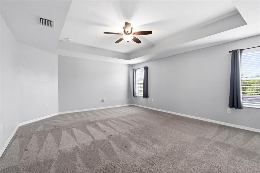 En Venta: $650,000 (5 camas, 3 baños, 3249 Pies cuadrados)