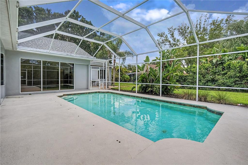 En Venta: $1,065,000 (5 camas, 3 baños, 3042 Pies cuadrados)