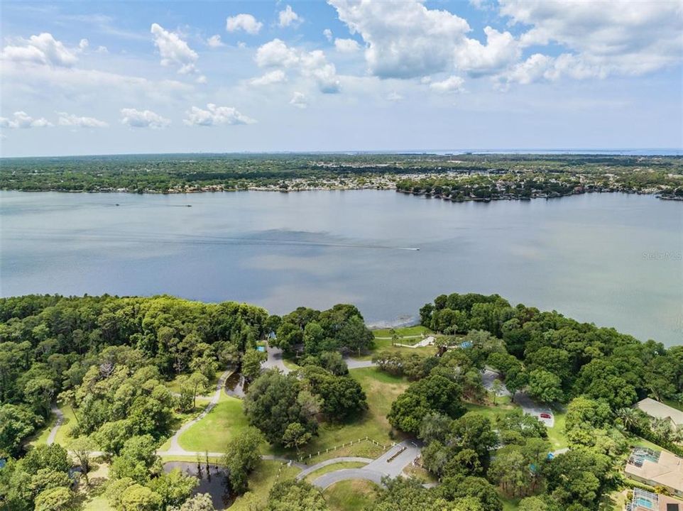 En Venta: $1,065,000 (5 camas, 3 baños, 3042 Pies cuadrados)