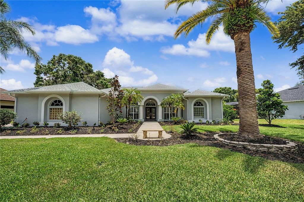 En Venta: $1,065,000 (5 camas, 3 baños, 3042 Pies cuadrados)