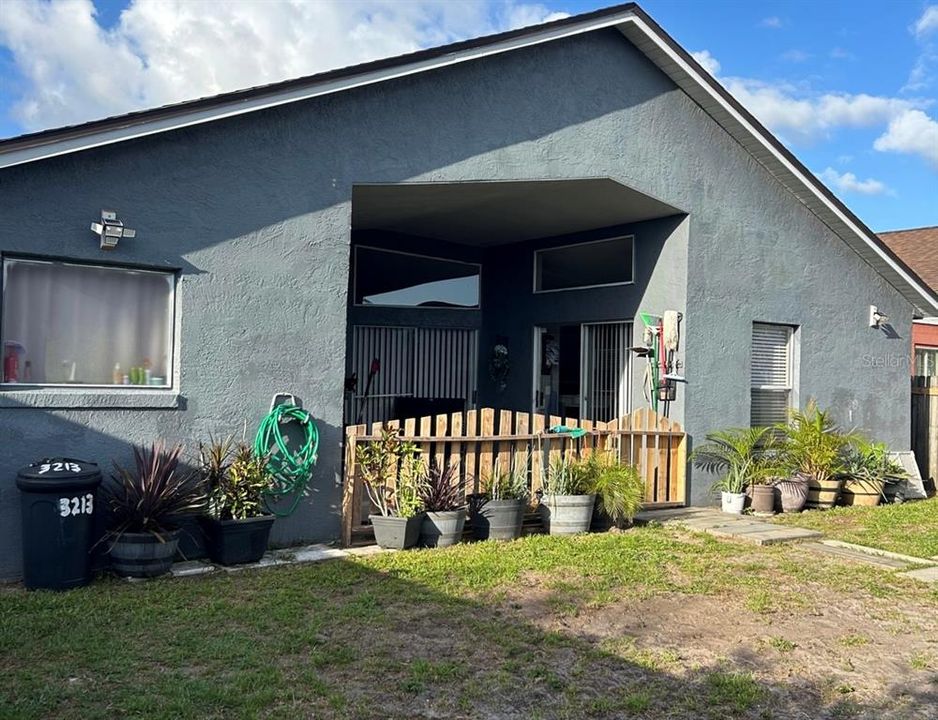 For Sale: $369,990 (3 beds, 2 baths, 1425 Square Feet)