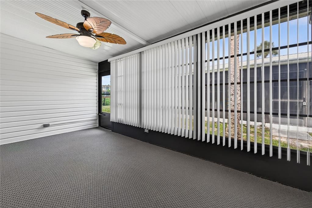 For Sale: $320,000 (1 beds, 1 baths, 480 Square Feet)