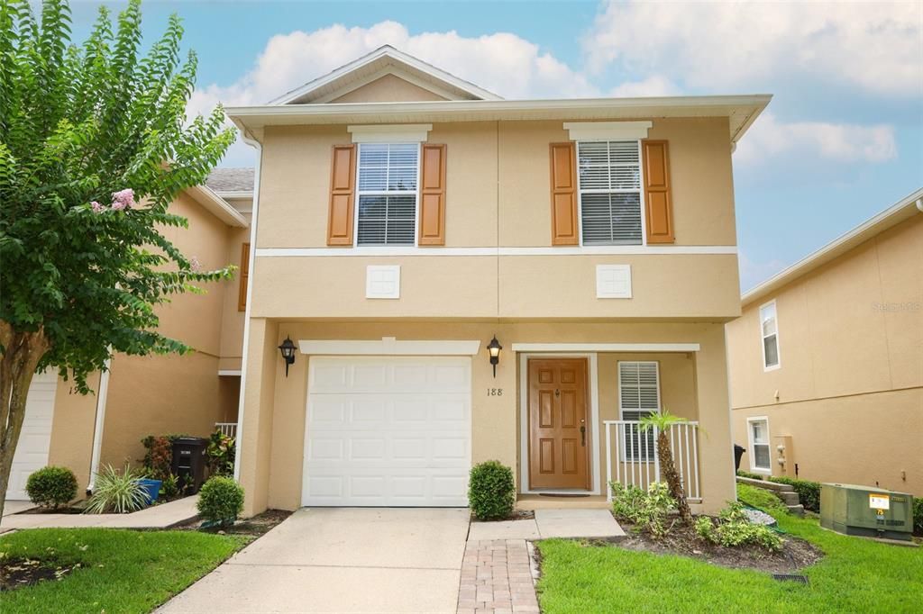For Sale: $329,040 (3 beds, 2 baths, 1914 Square Feet)