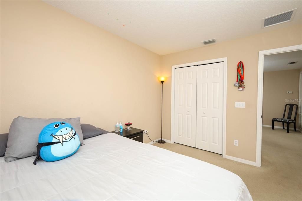 For Sale: $329,040 (3 beds, 2 baths, 1914 Square Feet)