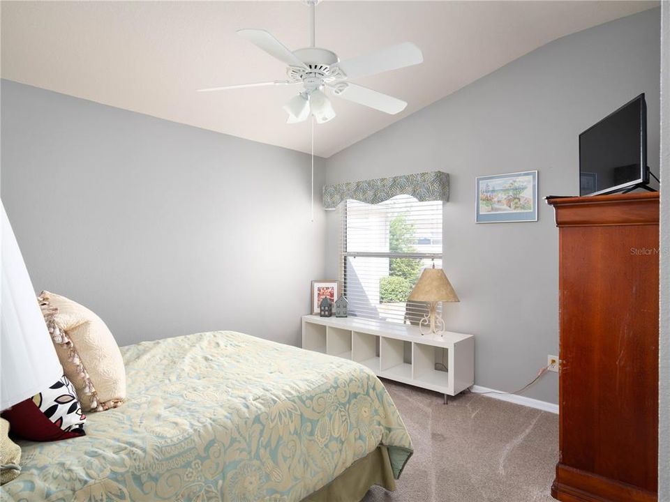 For Sale: $353,900 (3 beds, 2 baths, 1398 Square Feet)