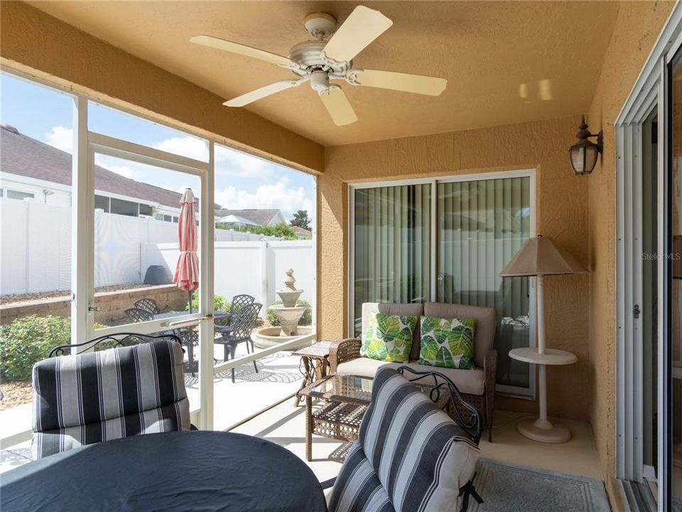 For Sale: $353,900 (3 beds, 2 baths, 1398 Square Feet)