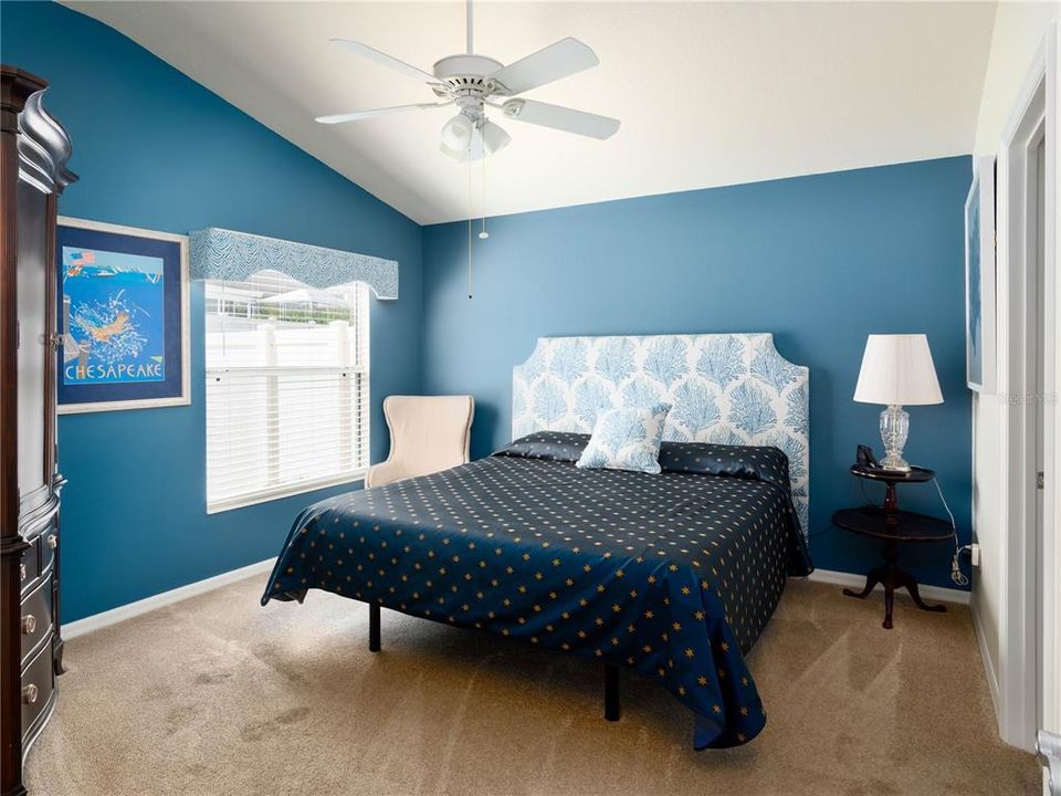 For Sale: $353,900 (3 beds, 2 baths, 1398 Square Feet)