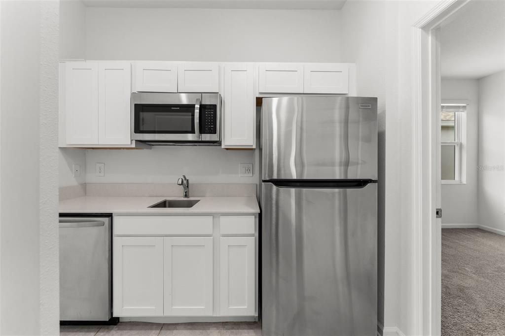 En Venta: $325,000 (4 camas, 3 baños, 2109 Pies cuadrados)