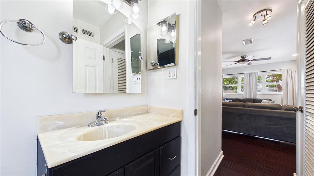 For Sale: $645,000 (3 beds, 2 baths, 1781 Square Feet)