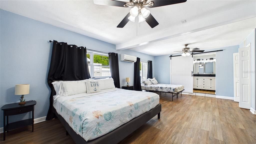 For Sale: $645,000 (3 beds, 2 baths, 1781 Square Feet)