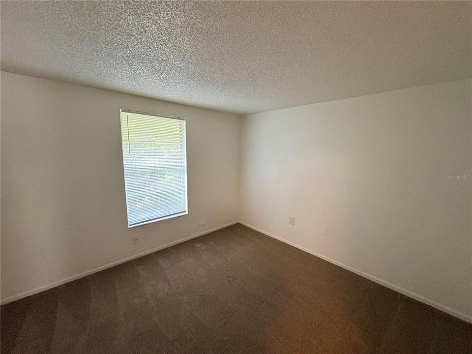 For Rent: $1,350 (2 beds, 1 baths, 1209 Square Feet)