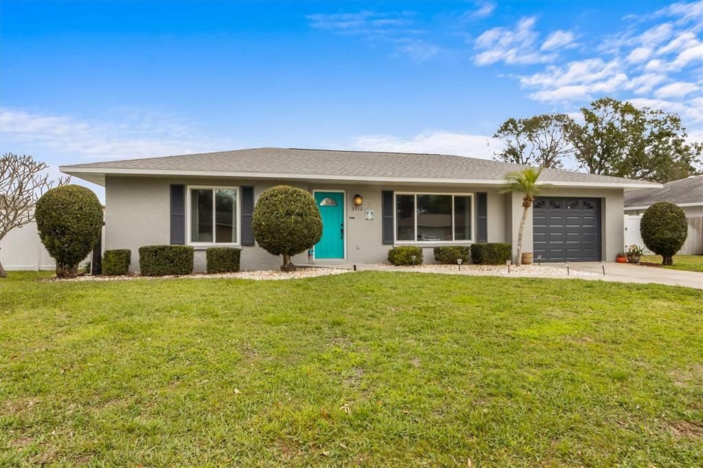 For Sale: $385,000 (2 beds, 2 baths, 1420 Square Feet)