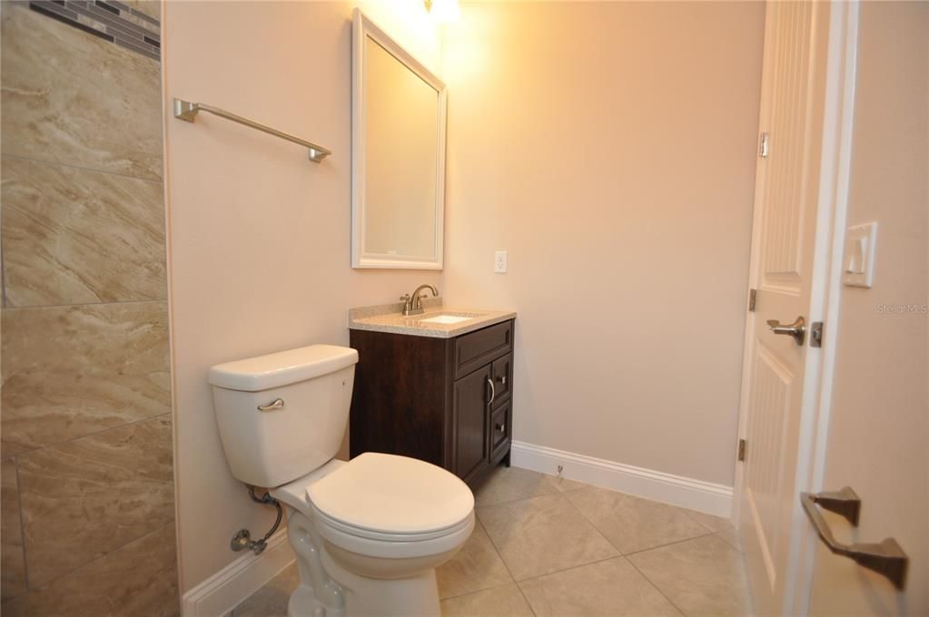 For Rent: $2,000 (4 beds, 2 baths, 1511 Square Feet)