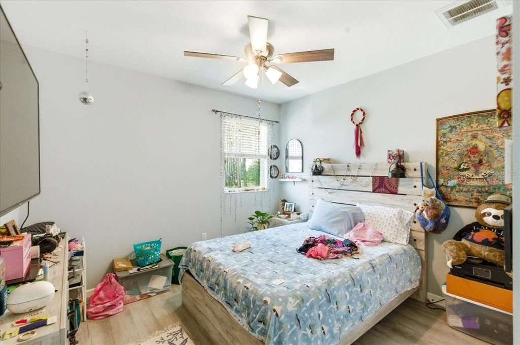 En Venta: $599,000 (4 camas, 4 baños, 1890 Pies cuadrados)