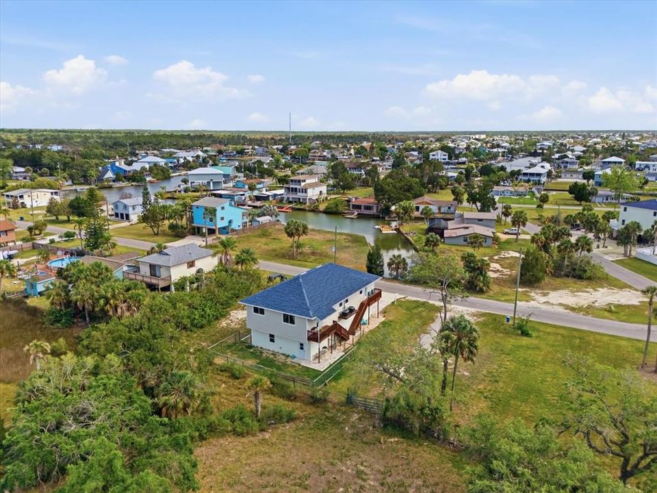En Venta: $599,000 (4 camas, 4 baños, 1890 Pies cuadrados)