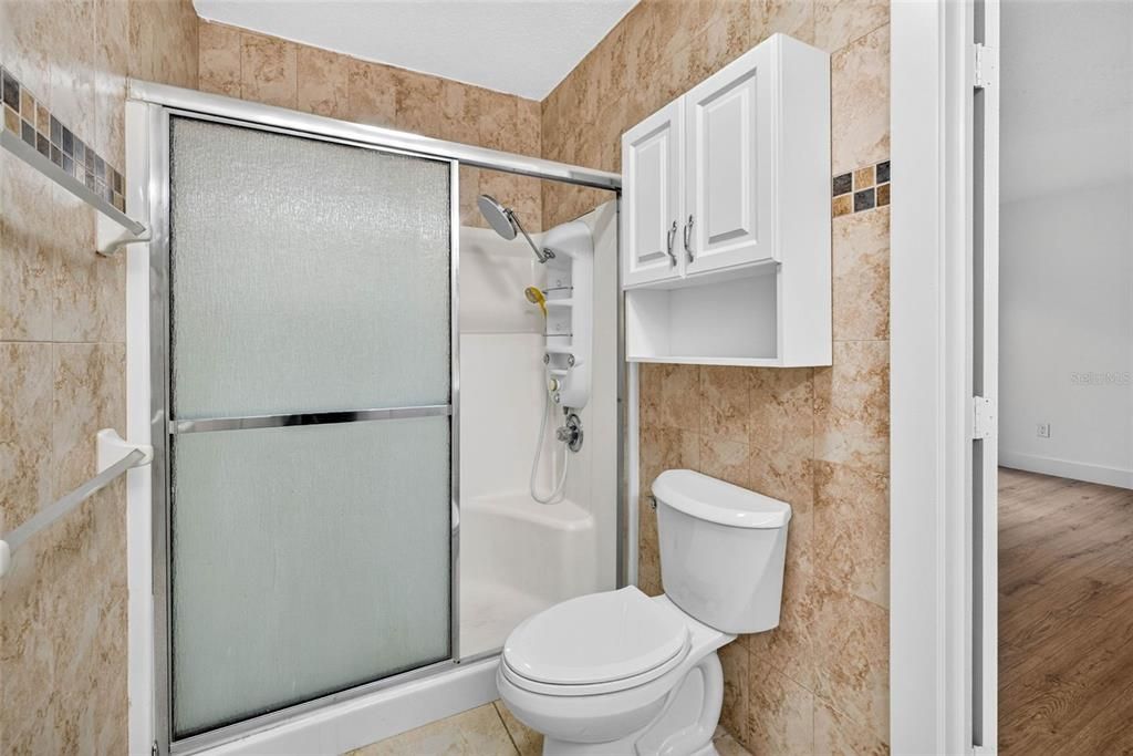 For Sale: $374,900 (3 beds, 2 baths, 1716 Square Feet)