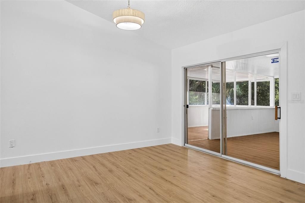 For Sale: $374,900 (3 beds, 2 baths, 1716 Square Feet)