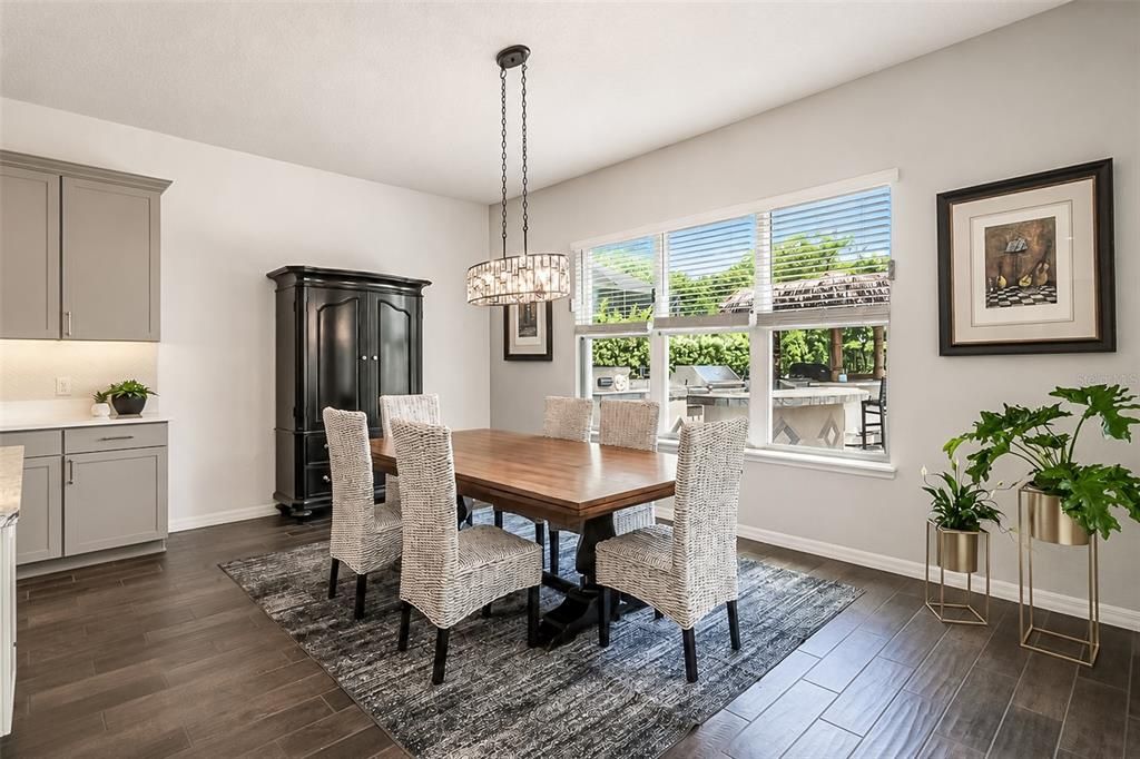 For Sale: $1,725,000 (6 beds, 4 baths, 4173 Square Feet)