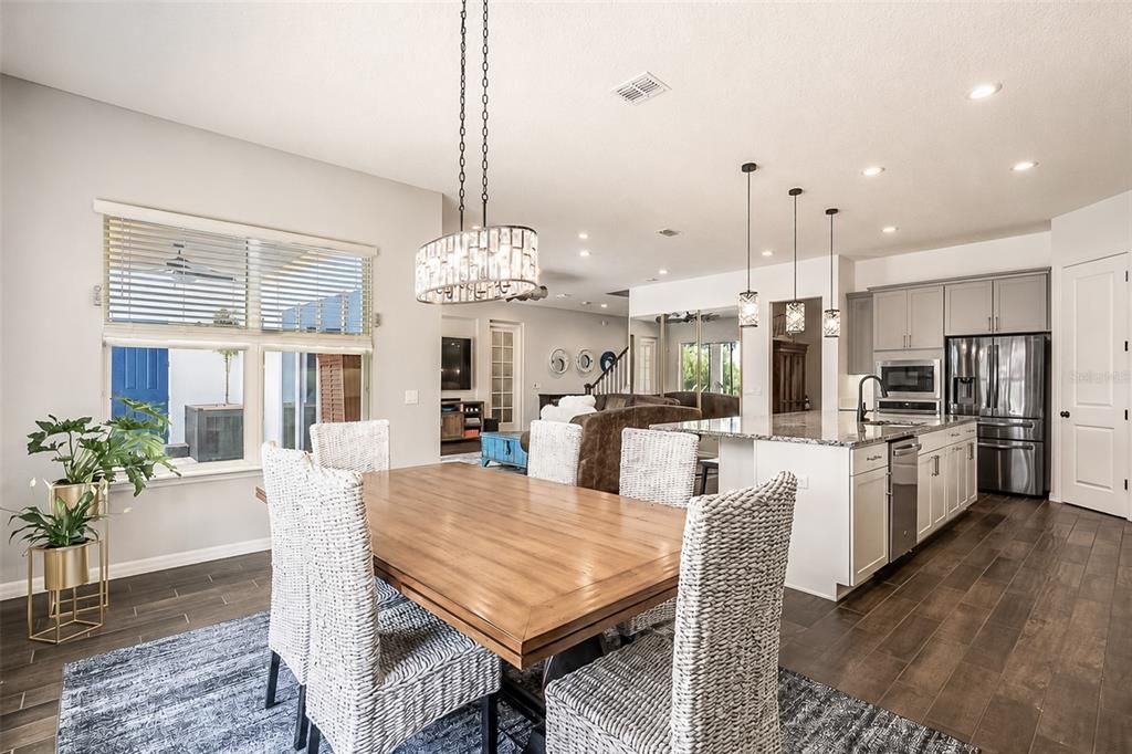 For Sale: $1,725,000 (6 beds, 4 baths, 4173 Square Feet)
