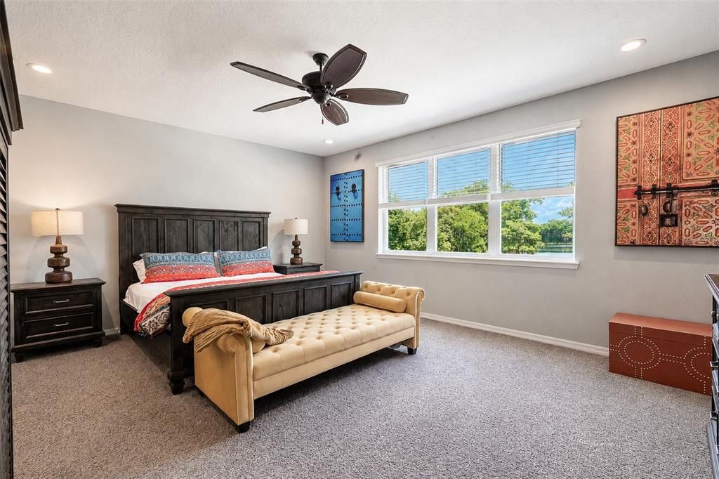 For Sale: $1,725,000 (6 beds, 4 baths, 4173 Square Feet)