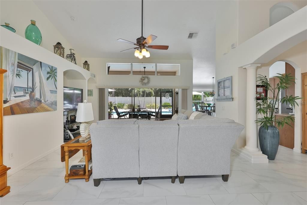 For Sale: $515,000 (4 beds, 2 baths, 2165 Square Feet)