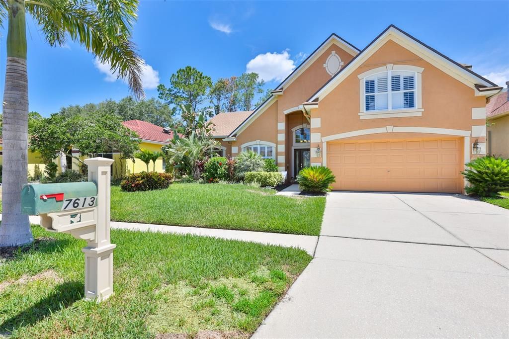 For Sale: $515,000 (4 beds, 2 baths, 2165 Square Feet)