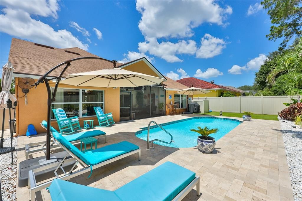 For Sale: $515,000 (4 beds, 2 baths, 2165 Square Feet)