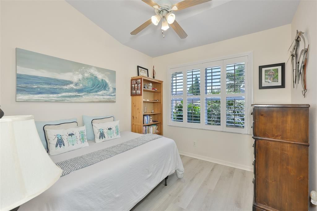 For Sale: $515,000 (4 beds, 2 baths, 2165 Square Feet)