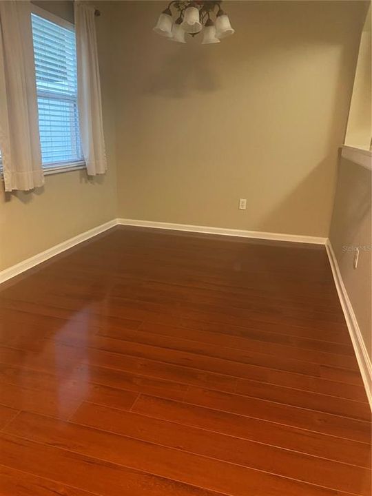 For Rent: $2,185 (3 beds, 2 baths, 1312 Square Feet)