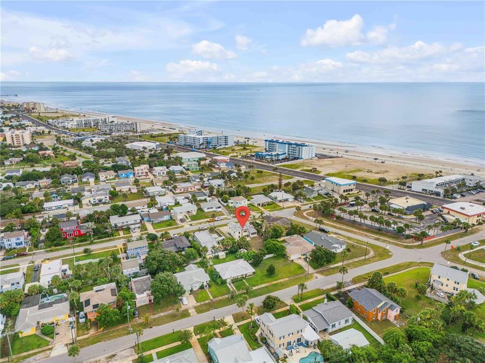 For Sale: $315,000 (2 beds, 2 baths, 1193 Square Feet)