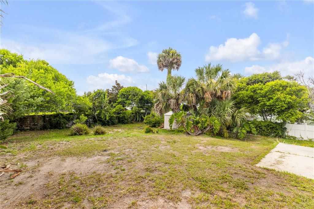 For Sale: $315,000 (2 beds, 2 baths, 1193 Square Feet)