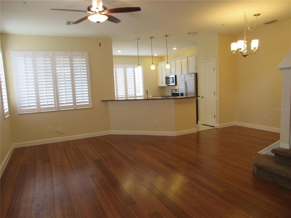 Active With Contract: $2,595 (3 beds, 2 baths, 1657 Square Feet)