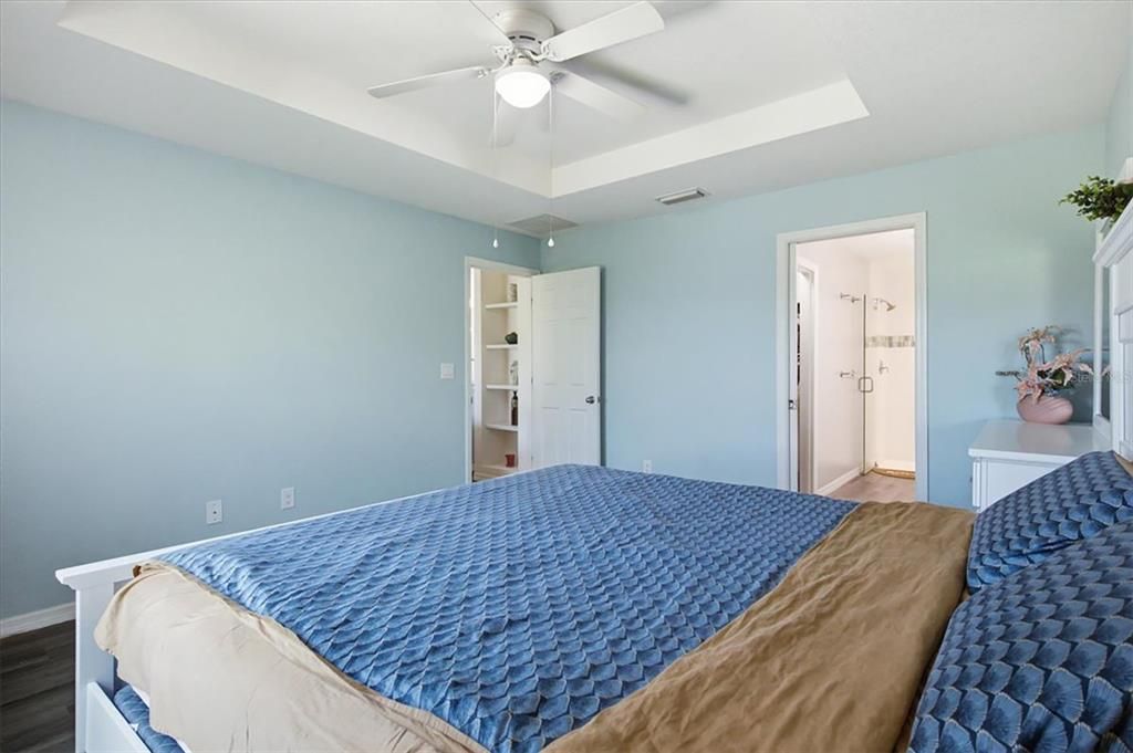 For Sale: $359,000 (3 beds, 2 baths, 1535 Square Feet)