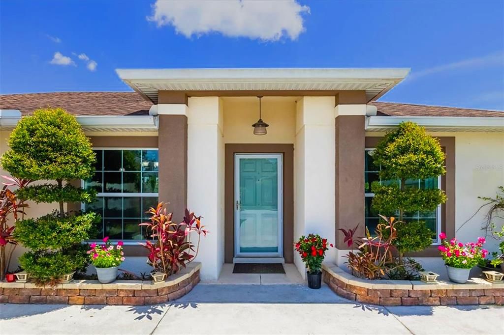 For Sale: $359,000 (3 beds, 2 baths, 1535 Square Feet)