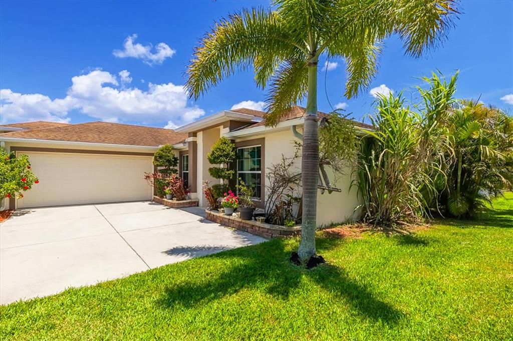 For Sale: $359,000 (3 beds, 2 baths, 1535 Square Feet)