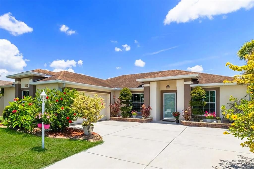 For Sale: $359,000 (3 beds, 2 baths, 1535 Square Feet)