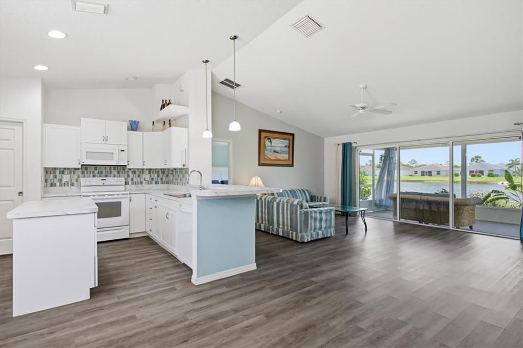 For Sale: $359,000 (3 beds, 2 baths, 1535 Square Feet)