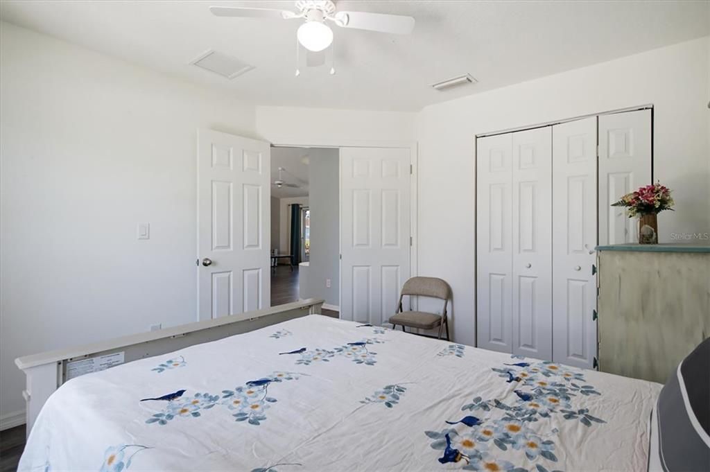 For Sale: $359,000 (3 beds, 2 baths, 1535 Square Feet)