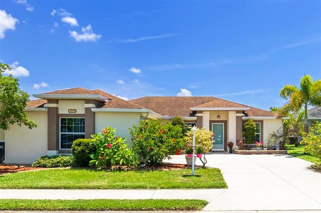 For Sale: $359,000 (3 beds, 2 baths, 1535 Square Feet)